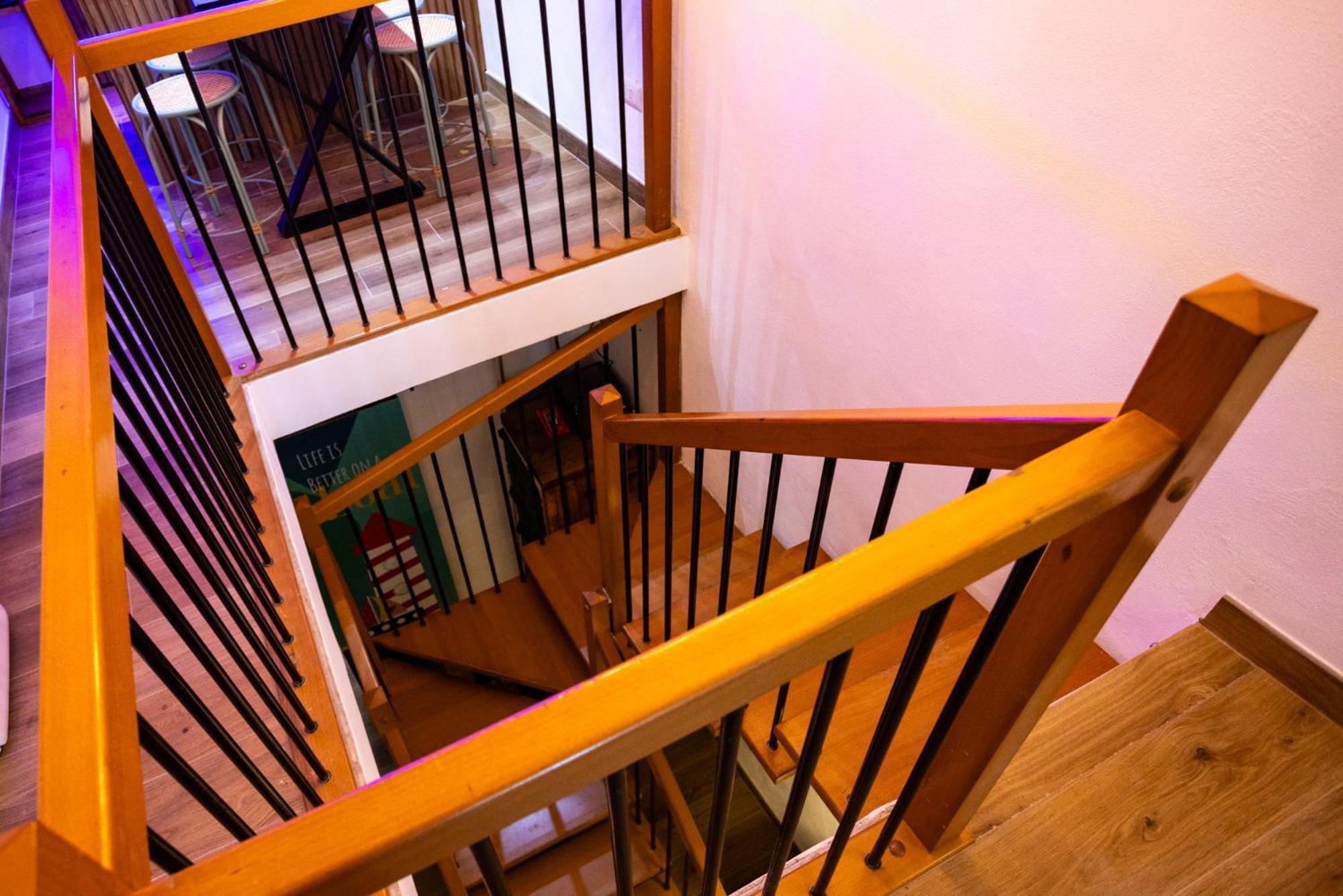 Molo Caracciolo Apartment Napoli Bagian luar foto